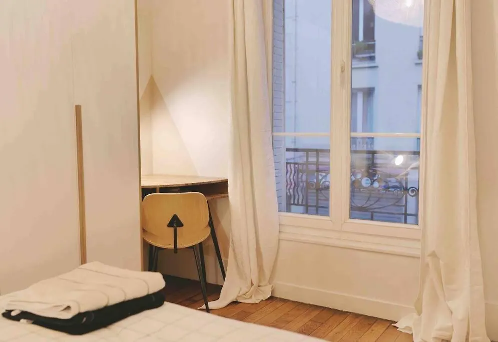 Appartement Canal De L'Ourcq Paris 0*,  France